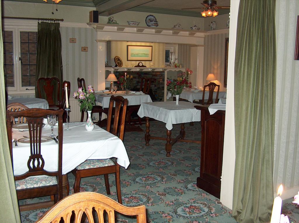 Crossways House Bed And Breakfast East Cowes Dış mekan fotoğraf