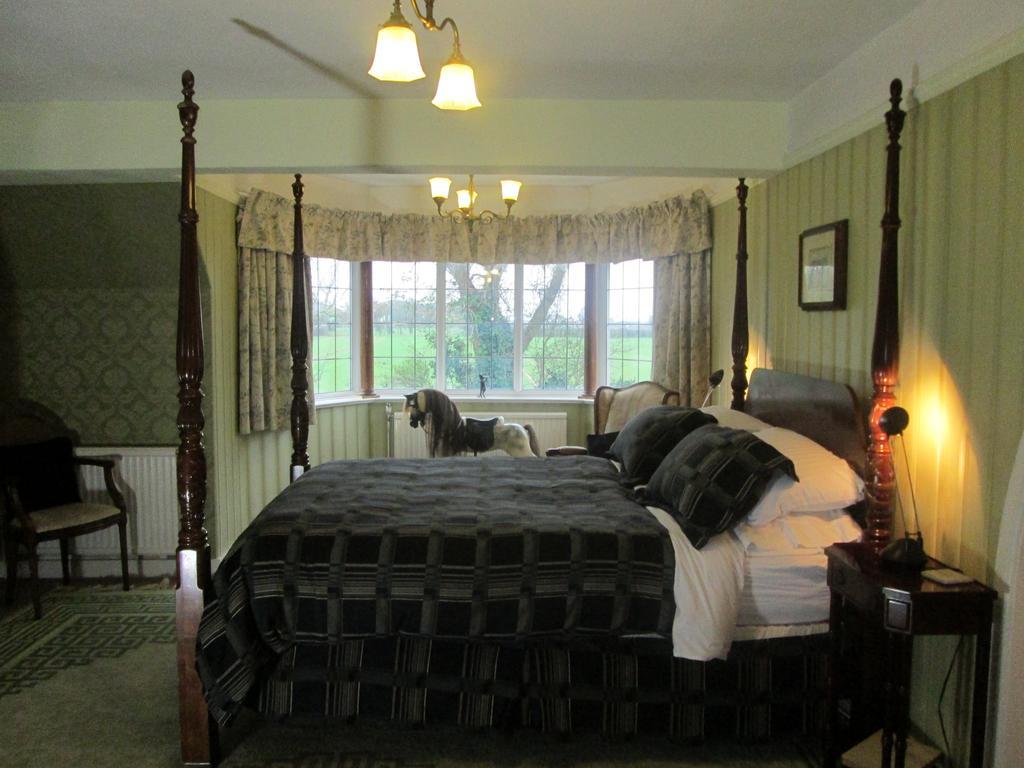 Crossways House Bed And Breakfast East Cowes Oda fotoğraf